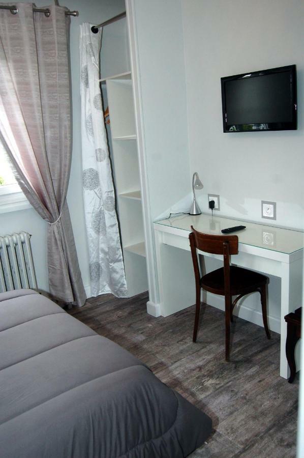 Le Relais Des Primeurs Logis Hotel Taulé Esterno foto