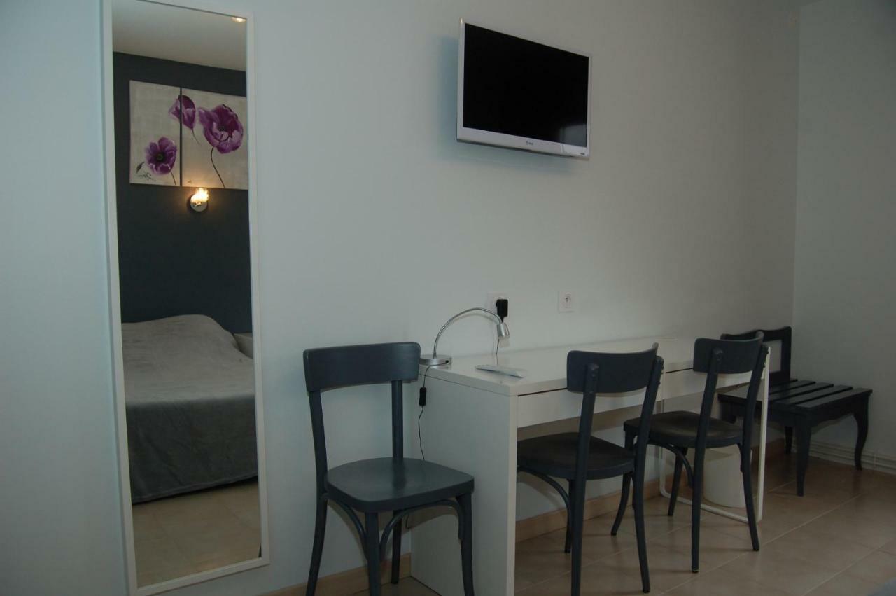 Le Relais Des Primeurs Logis Hotel Taulé Esterno foto