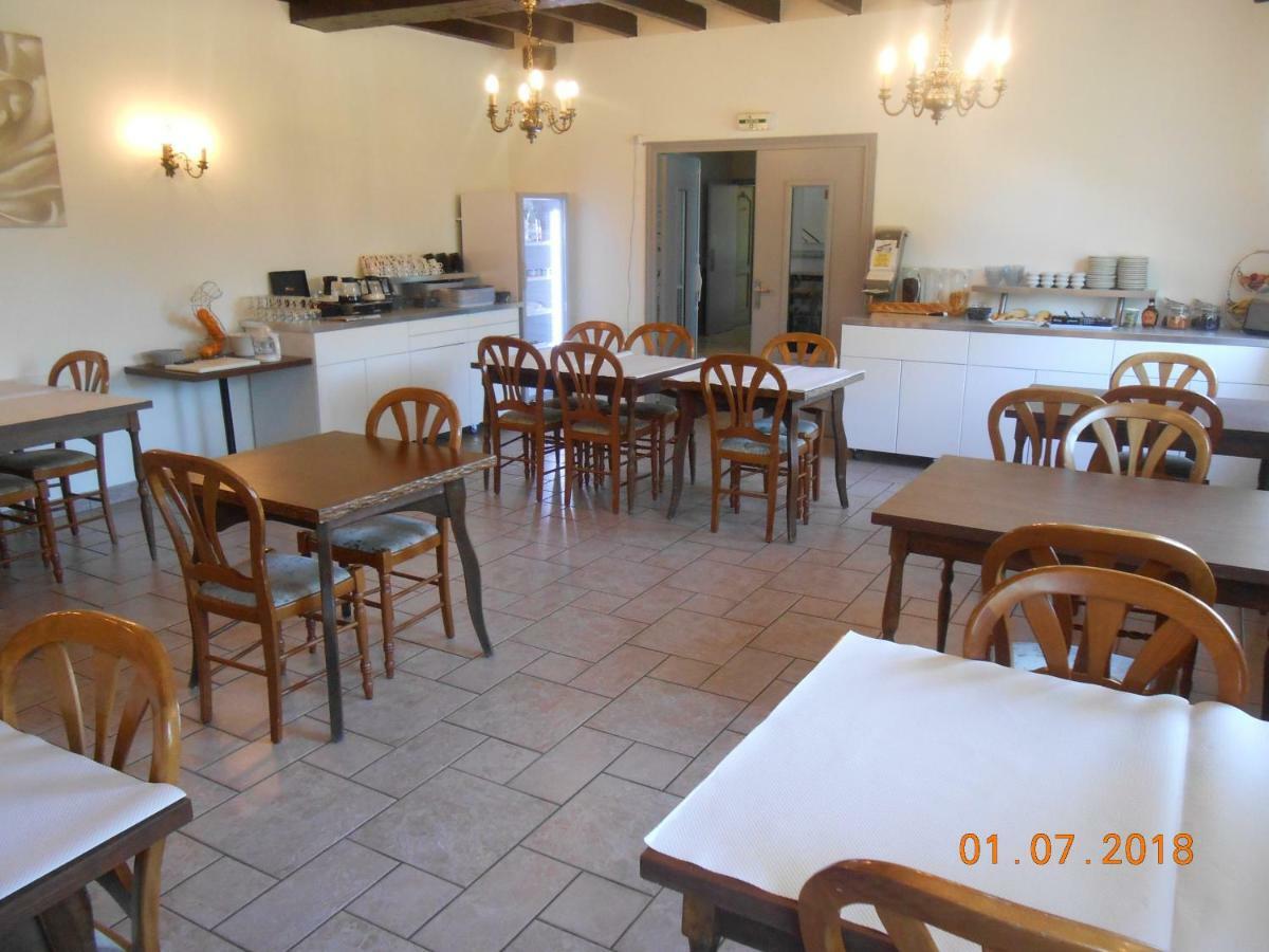 Le Relais Des Primeurs Logis Hotel Taulé Esterno foto