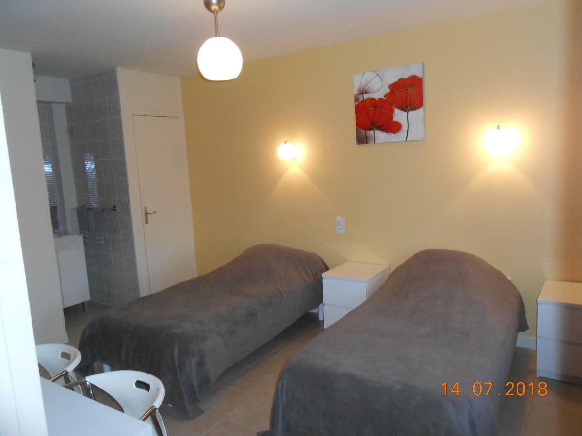 Le Relais Des Primeurs Logis Hotel Taulé Esterno foto