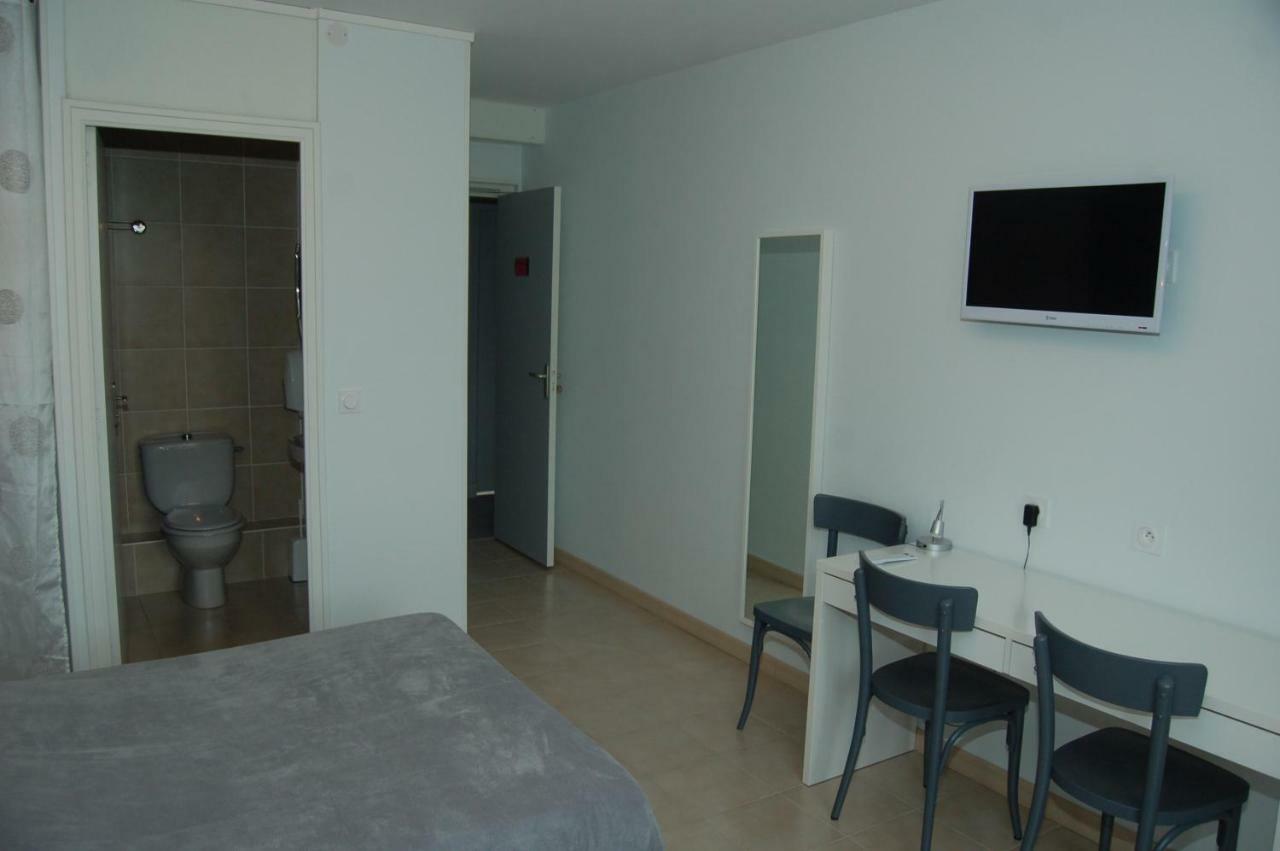 Le Relais Des Primeurs Logis Hotel Taulé Esterno foto
